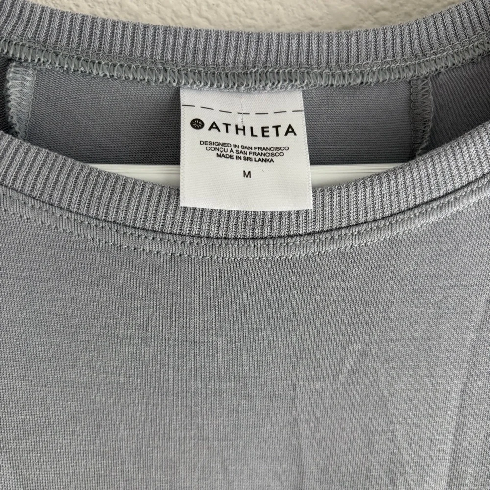 Athleta Gray Short-Sleeve Ruched Side Tee - Picture 4 of 4